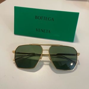 Bottega Veneta sunglasses 100% authentic